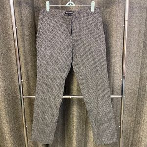 Mario Serani Italy slim pants, flat front. Size 4.